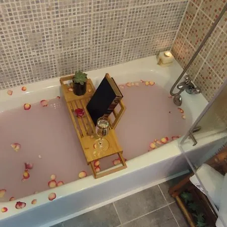 Seven Malo Apartment