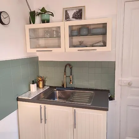Seven Malo Apartment